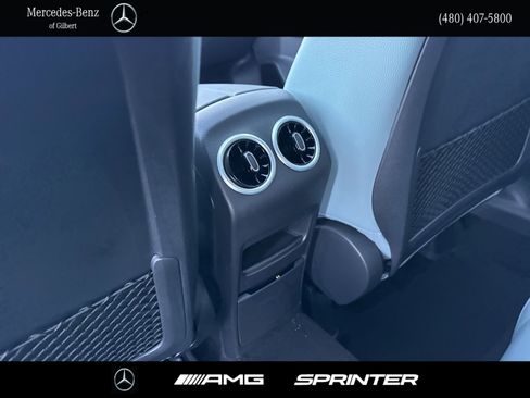New 2026 Mercedes-Benz GLA 250 image 21