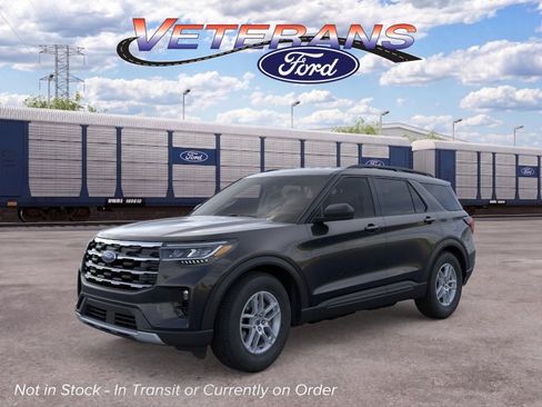 New 2026 Ford Explorer Active RWD image 1