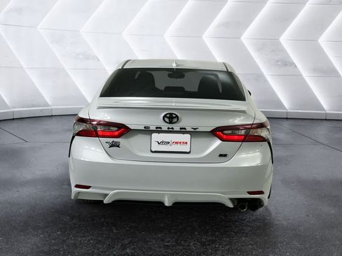 Used 2023 Toyota Camry SE FWD image 5