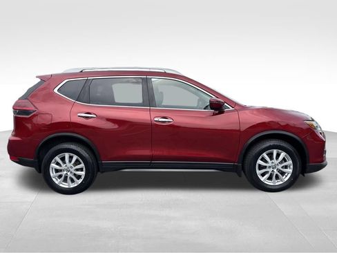 Used 2018 Nissan Rogue SV AWD/4WD image 6