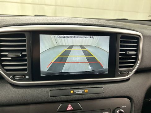 Used 2020 Kia Sportage LX w/ LX Popular Package image 15