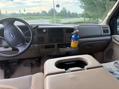 Used 2003 Ford F250 XL RWD image 7