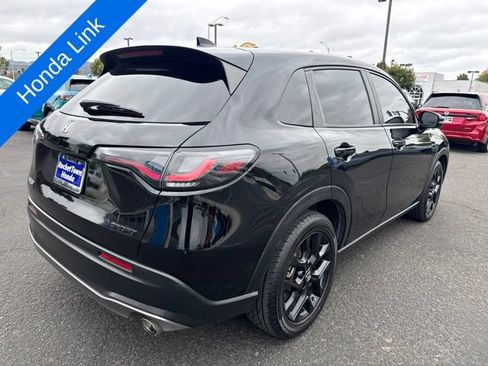 Used 2023 Honda HR-V Sport image 5