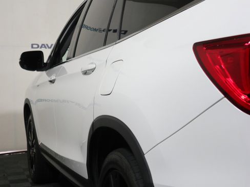 Used 2021 Honda Pilot Special Edition image 10