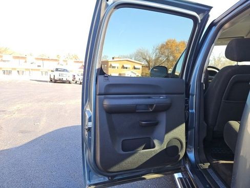 Used 2011 Chevrolet Silverado 1500 LT w/ All-Star Edition image 16