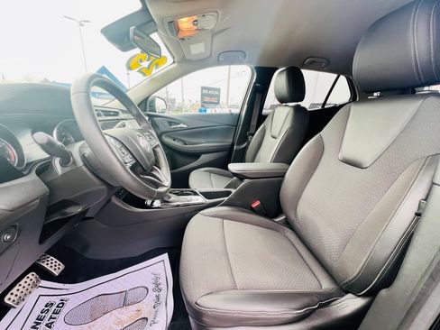 Used 2023 Buick Encore GX Select w/ Sport Touring Package image 18