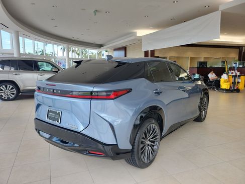 Used 2023 Lexus RZ 450e Premium w/ Accessory Package (Z1) AWD/4WD image 8
