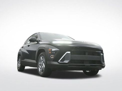 Used 2026 Hyundai Kona SE image 28