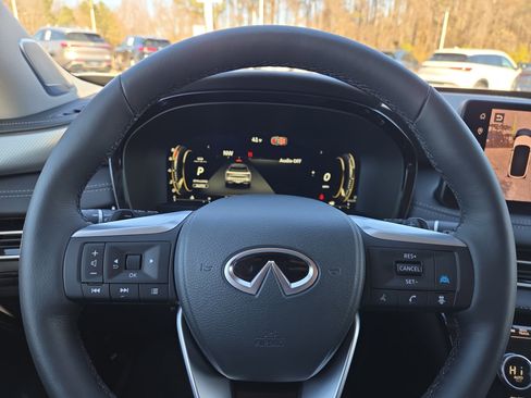 Used 2026 INFINITI QX60 Luxe w/ Cargo Package image 9