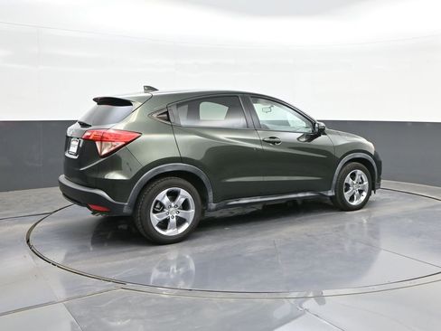 Used 2017 Honda HR-V EX image 12