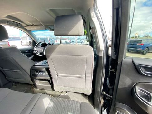 Used 2017 GMC Yukon SLE w/ Convenience Package image 37