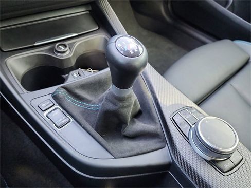 Used 2017 BMW M2 image 24