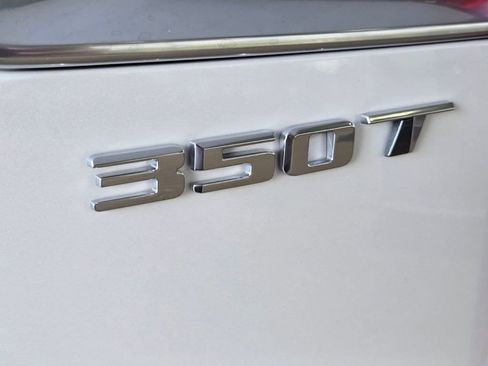 New 2025 Cadillac XT6 Luxury image 19