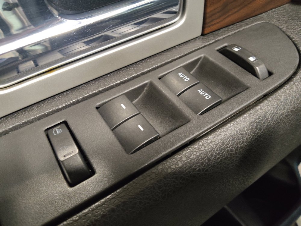 Used 2012 Ford F150 Lariat w/ Lariat Chrome Pkg RWD image 27