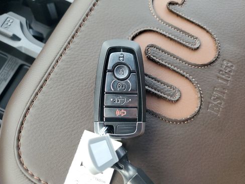 New 2026 Ford F450 King Ranch w/ FX4 Off-Road Package image 24