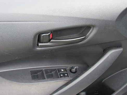 Used 2024 Toyota Corolla LE FWD image 20