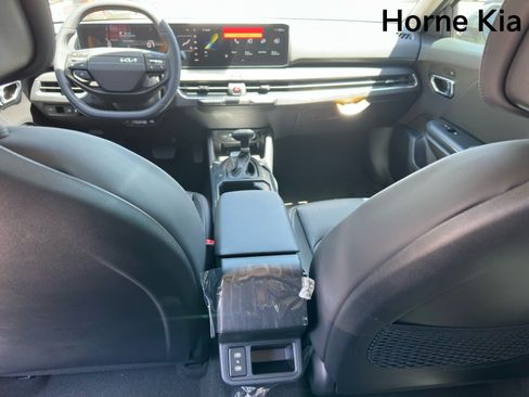 New 2026 Kia K4 EX FWD image 25