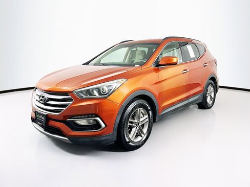 Used 2017 Hyundai Santa Fe Sport FWD image 3
