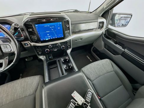 Used 2022 Ford F150 XLT w/ Equipment Group 302A High AWD/4WD image 11