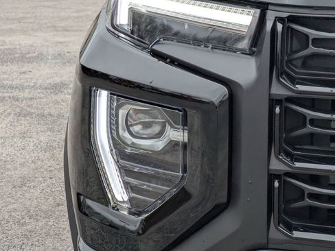 Certified 2024 GMC Canyon Elevation w/ Convenience Package image 10