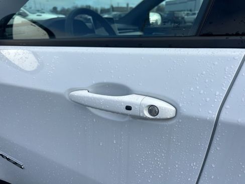 Used 2025 Jeep Compass Limited w/ Elite Group image 8