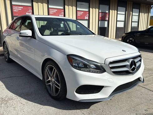 Used 2014 Mercedes-Benz E 350 4MATIC Sedan image 1