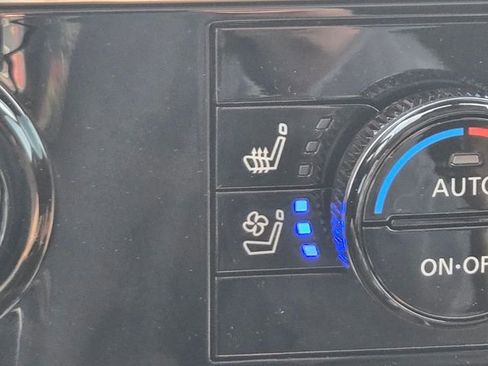 New 2026 Nissan Pathfinder Platinum AWD/4WD image 18