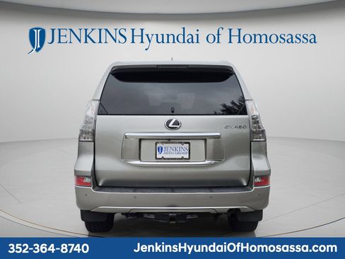 Used 2020 Lexus GX 460 Premium w/ Premium Package AWD/4WD image 6