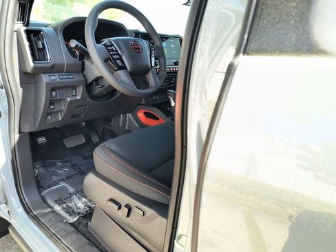 New 2026 Nissan Frontier Pro-X image 2