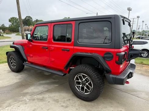 Used 2021 Jeep Wrangler Unlimited Rubicon AWD/4WD image 8