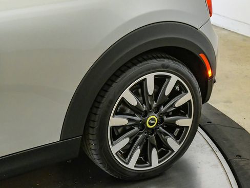 Certified 2024 MINI Cooper SE FWD image 11