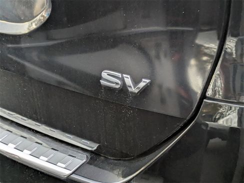 Used 2015 Nissan Rogue SV image 7