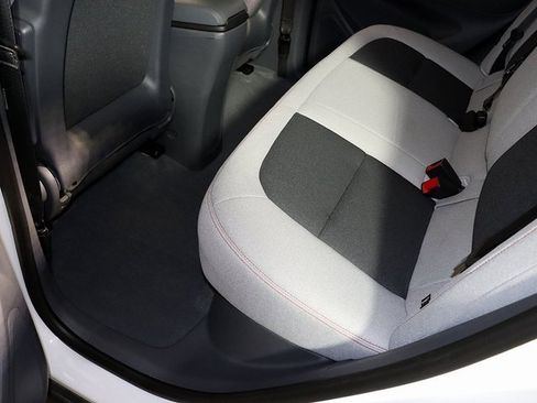 Used 2020 Chevrolet Bolt LT image 27