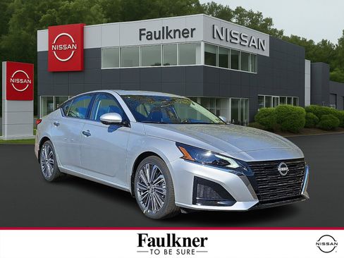 New 2025 Nissan Altima 2.5 SL image 1