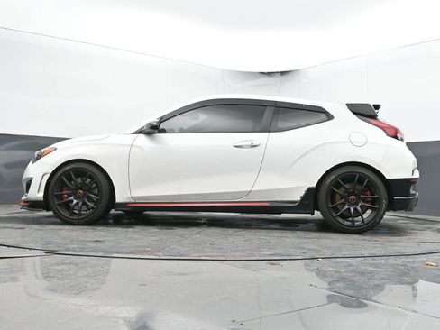 Used 2021 Hyundai Veloster N image 41