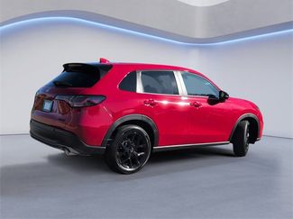 Used 2025 Honda HR-V Sport video 4