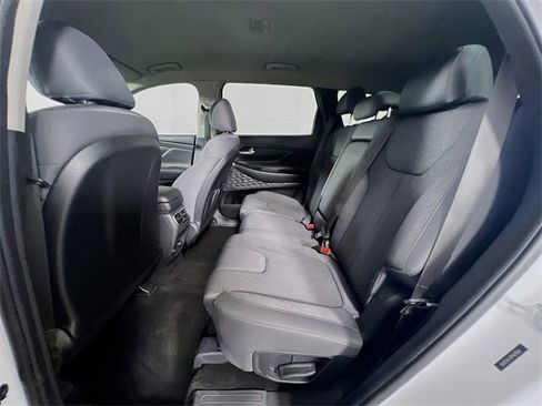 Used 2023 Hyundai Santa Fe SE image 22