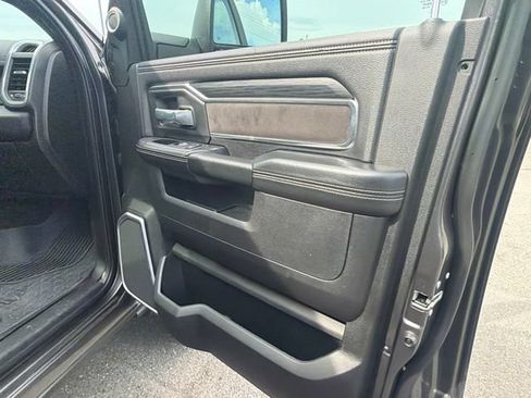 Used 2023 RAM 3500 Laramie AWD/4WD image 8