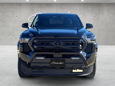 Used 2024 Toyota Tacoma SR5 image 18