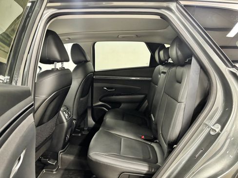 Certified 2022 Hyundai Tucson Limited FWD image 19