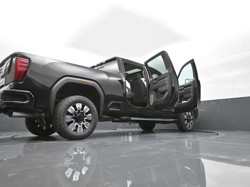 New 2025 GMC Sierra 2500 Denali w/ Denali Reserve Package image 49