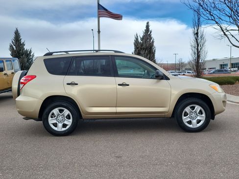 Used 2009 Toyota RAV4 UP image 2
