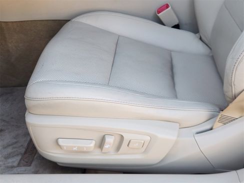 Used 2014 Lexus ES 350 image 24