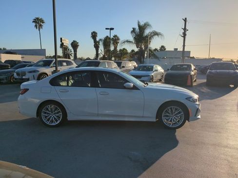 Used 2023 BMW 330i Sedan w/ Convenience Package RWD image 4