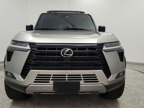 Used 2024 Lexus GX 550 AWD/4WD image 10