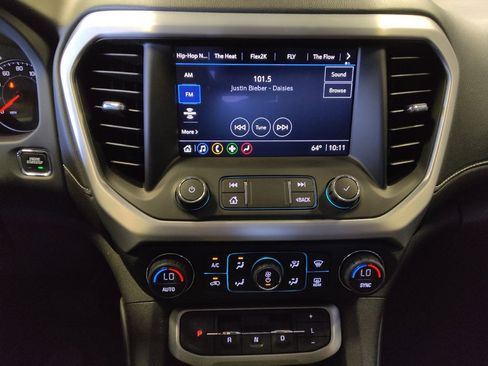 Used 2022 GMC Acadia SLE FWD image 25