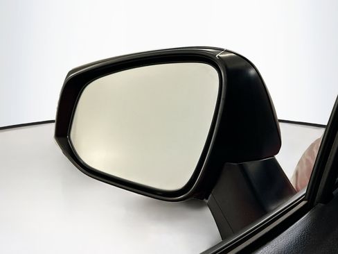 Used 2021 Toyota RAV4 LE image 16