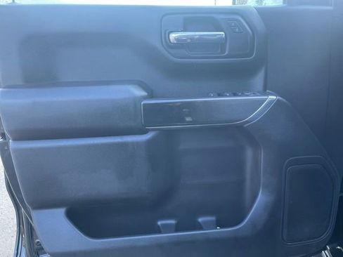 Used 2021 Chevrolet Silverado 1500 Custom Trail Boss w/ Midnight Edition image 20