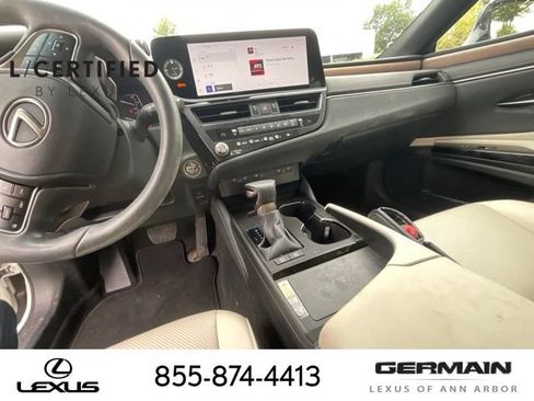 Certified 2024 Lexus ES 300h w/ Premium Package FWD image 20