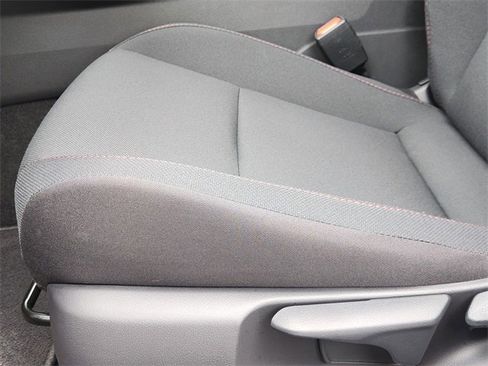 Used 2026 Toyota Prius Plug-In Hybrid image 18